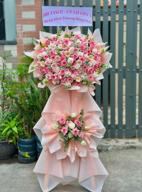 Kệ hoa khai trương tone màu hồng