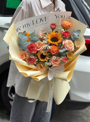 Bó hoa hướng dương mix tone cam