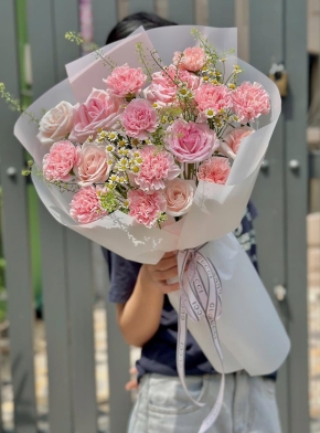 Fồng nhập khẩu mix hoa hoa cẩm chướng hồng baby