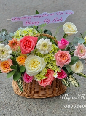 Giỏ Hoa Hồng Kết Hợp Cẩm Tú Cầu Và Đồng Tiền Siêu Dễ Thương 