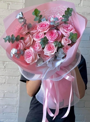 Bó Hoa Hồng Mix Lá Bạc Siêu Ngọt Ngào