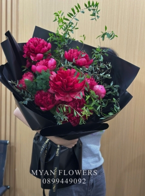 Bó 9 bông mẫu đơn