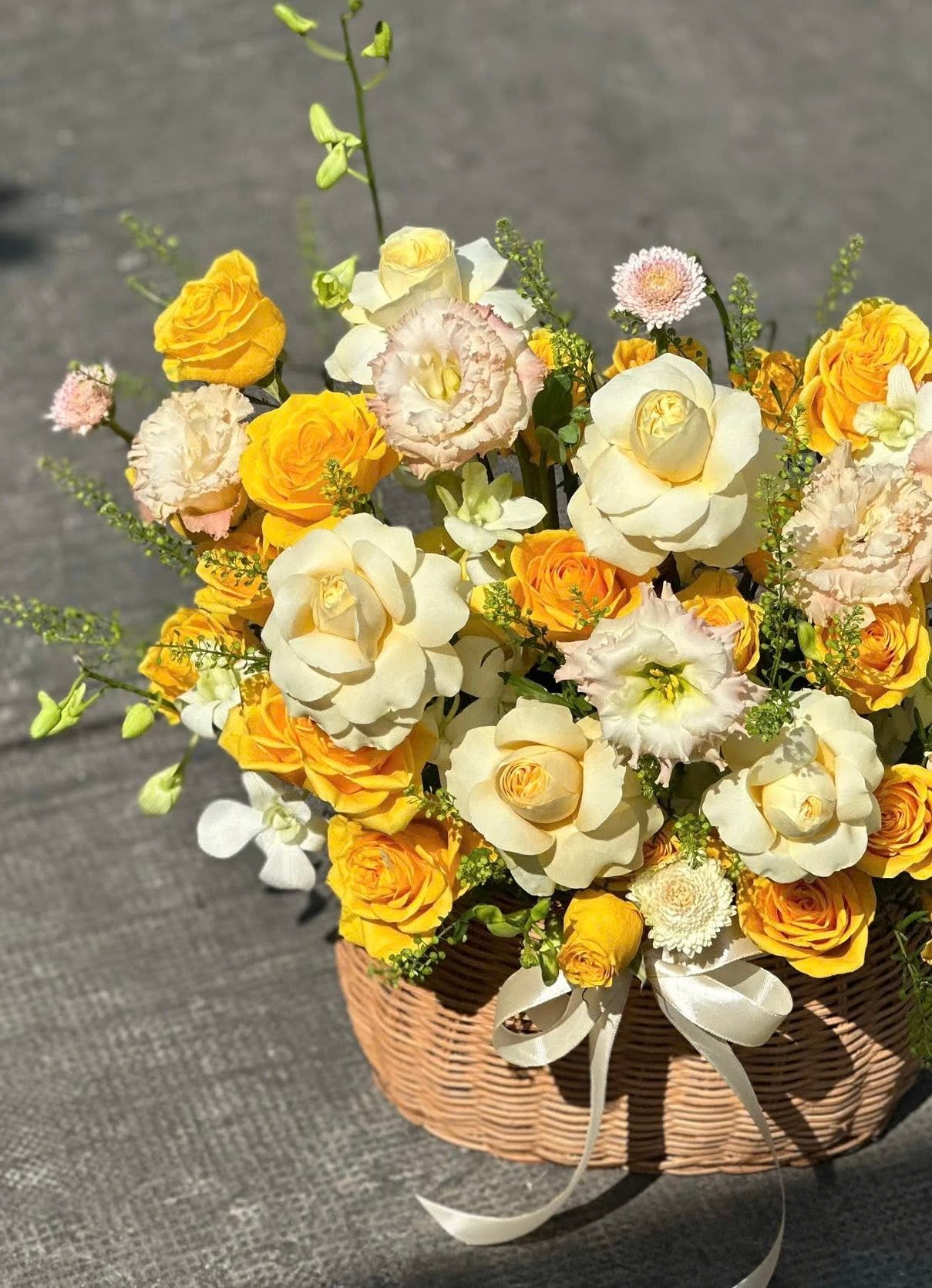 giỏ hoa khai trương tại Bình Tân